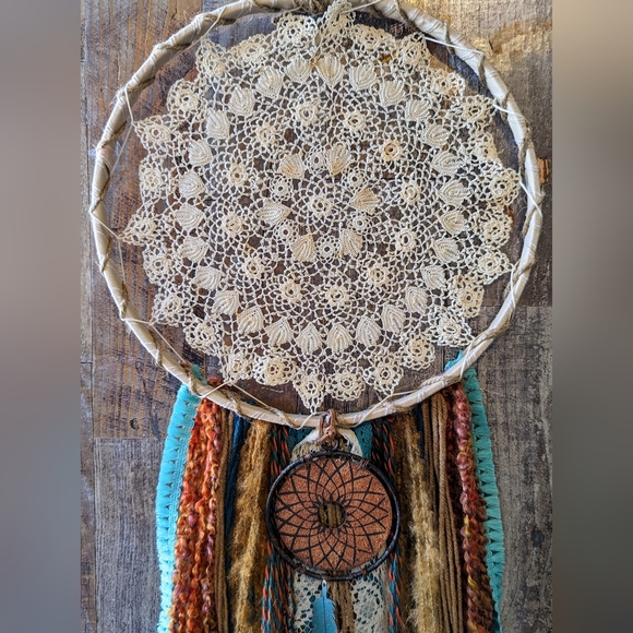 New Handcrafted Boho Shabby Chic Dreamcatcher With Rustic Metal Dreamcatcher - Picture 6 of 8